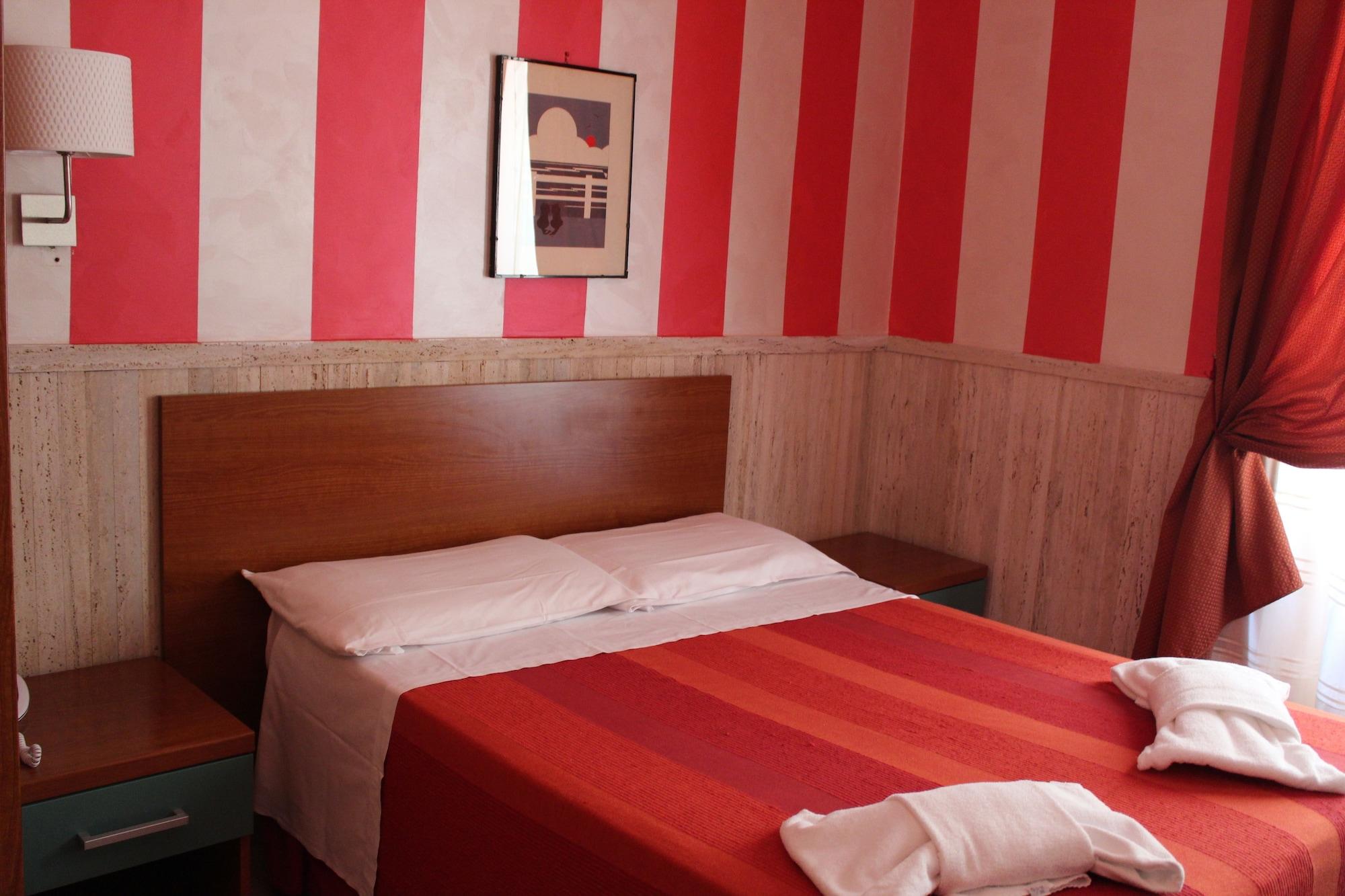 רומא Hotel Pyramid מראה חיצוני תמונה