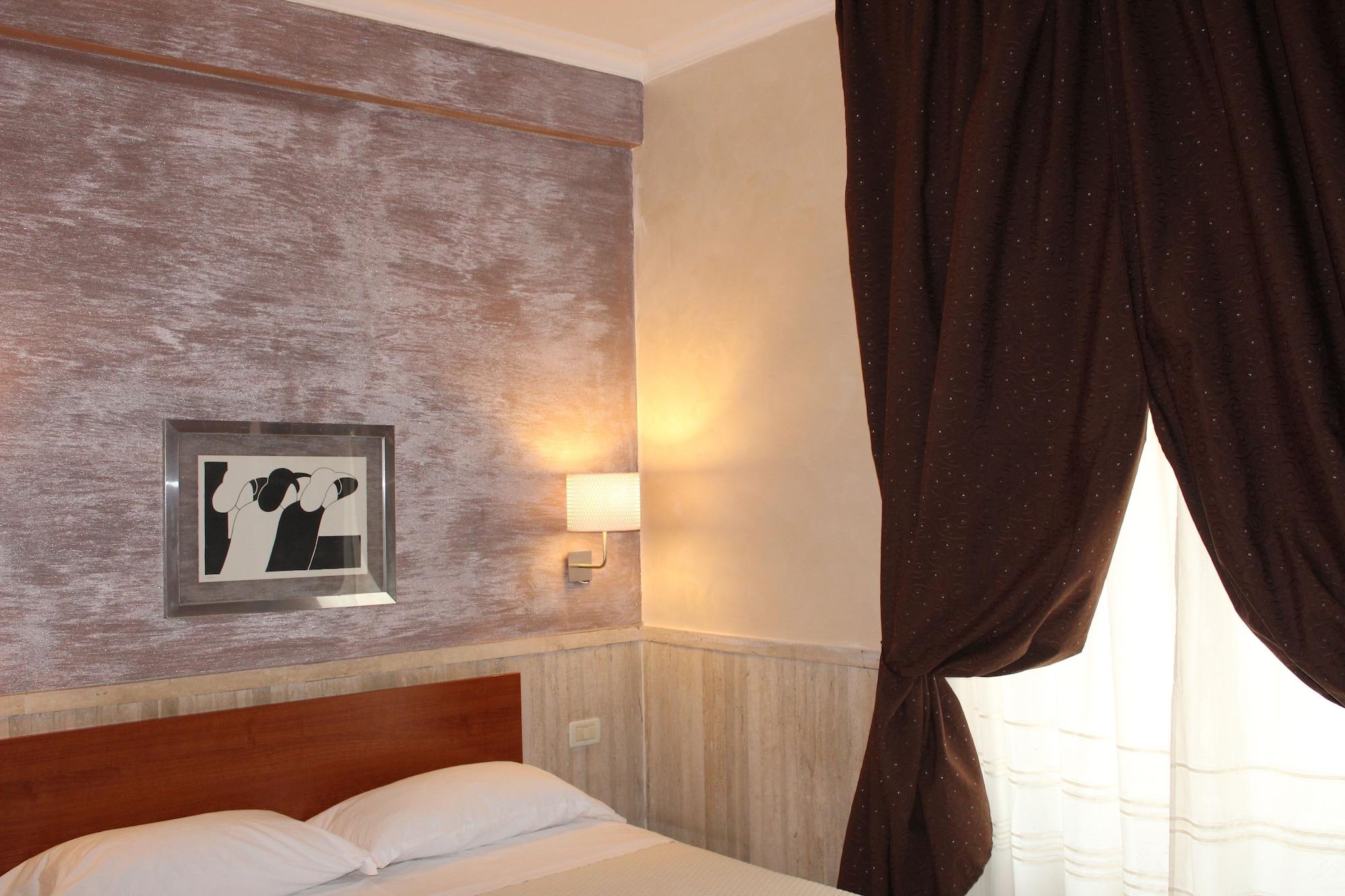 רומא Hotel Pyramid מראה חיצוני תמונה