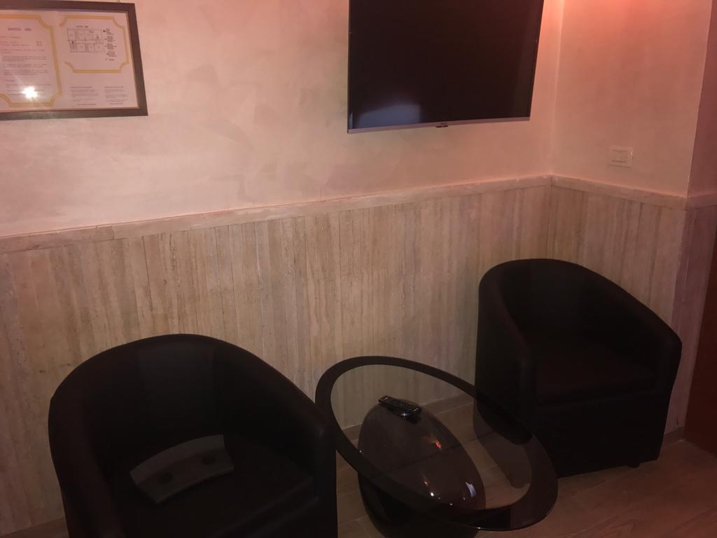רומא Hotel Pyramid מראה חיצוני תמונה